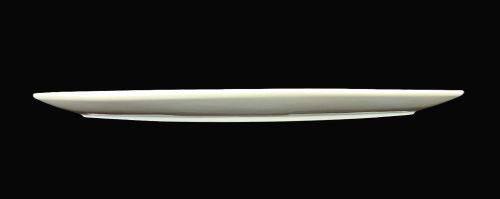 15.75" – Off White Oval Plate - Item #57228