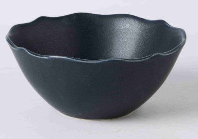 7" Black Scalloped Rim Bowl - Item #68029
