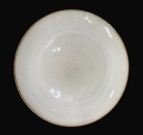 11" Beige Plate - Item #68321-1