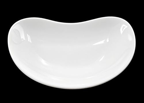 5.5" White Porcelain Crescent Dish – Item #AW9101
