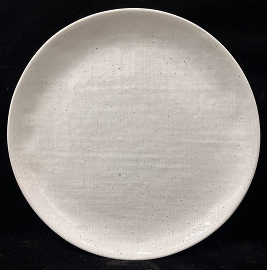 10.5" White Linen Dinner Plate - Item #67573