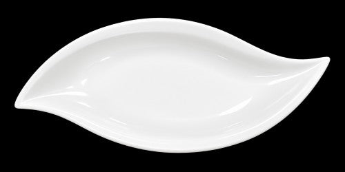 8" x 4" Leaf Plate – 3.5 oz. Capacity - Item #67688-1
