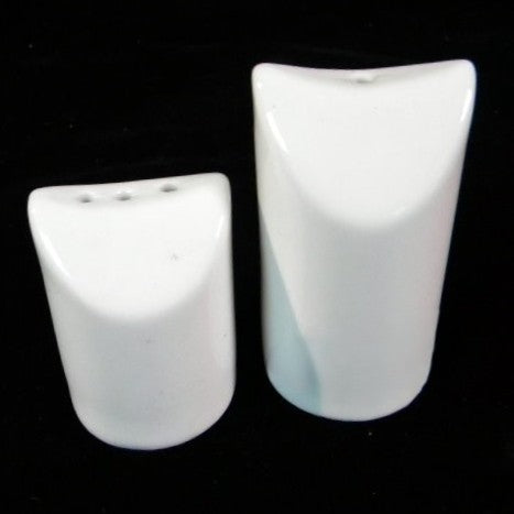 Salt &amp; Pepper Shaker Set - Item #L9168